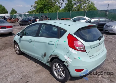 2017 Ford Fiesta Se z USA, uszkodzony, nr VIN 3FADP4EJ1HM131264